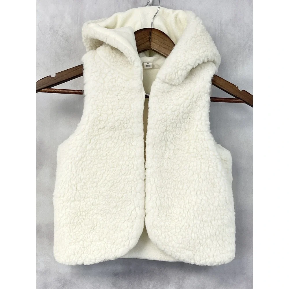 Lands End Teddy Sherpa Hooded Vest Kids 6X Cozy Cabin Minimal Outerwear Layering